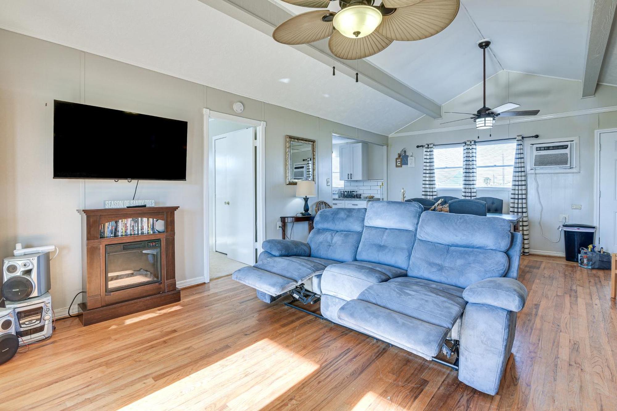 Second-Row Surfside Beach House Newly Renovated! Экстерьер фото