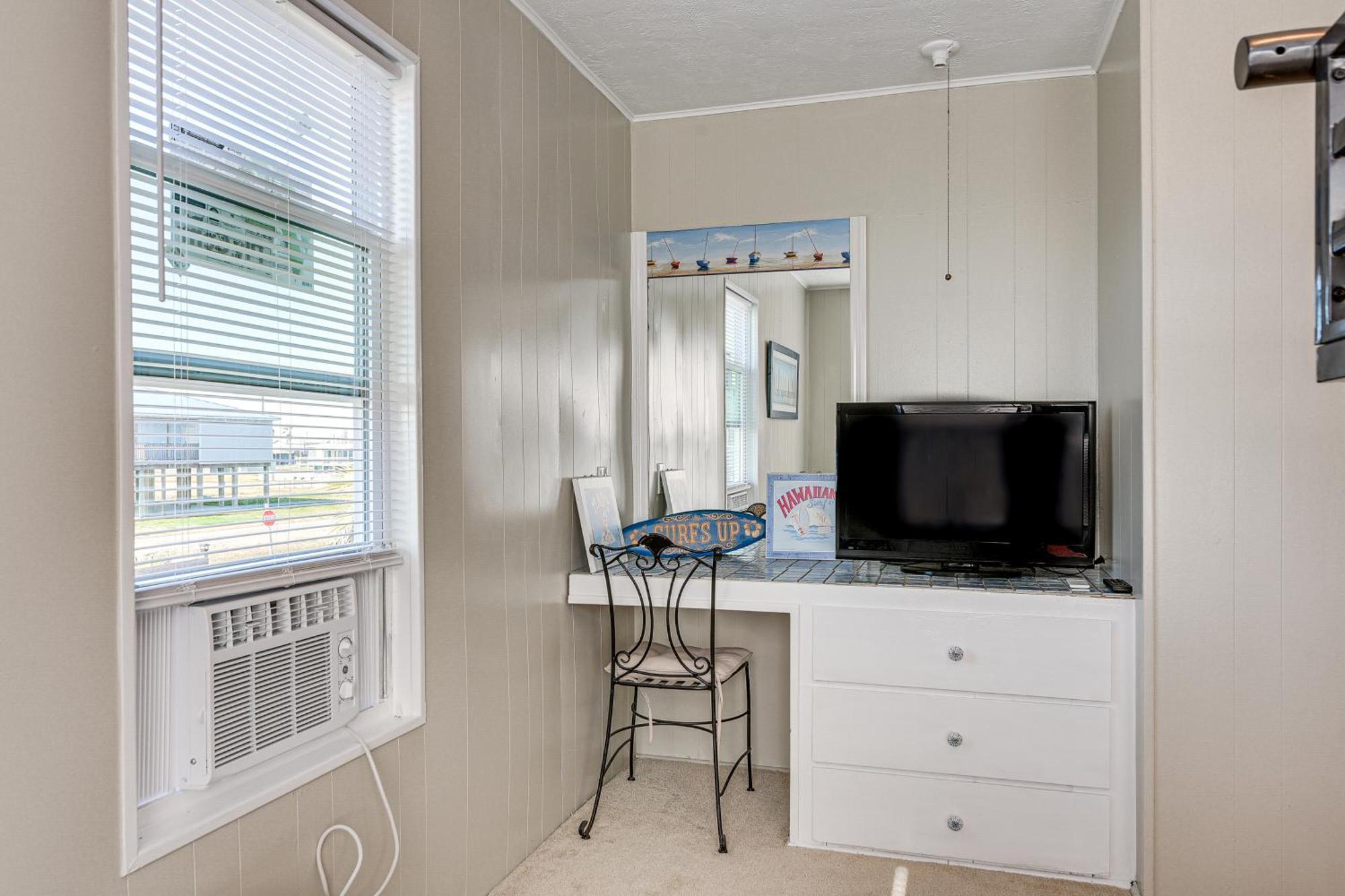Second-Row Surfside Beach House Newly Renovated! Экстерьер фото