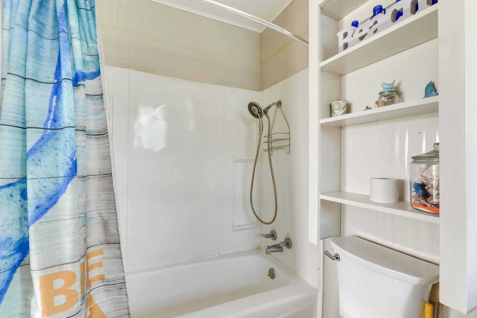 Second-Row Surfside Beach House Newly Renovated! Экстерьер фото